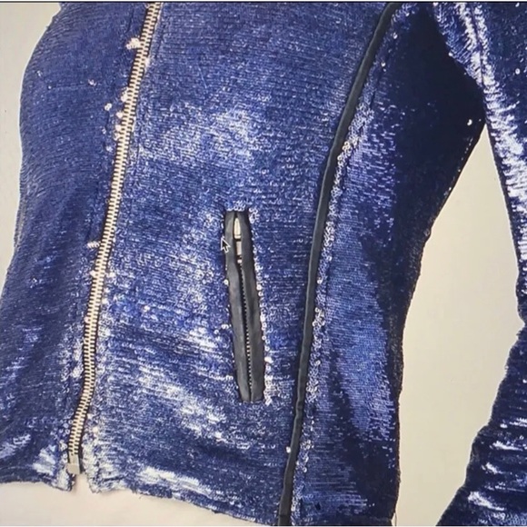 ***SOLD*** IRO Dylan sequined embellished Blue Jacket Size 1 US 6 - Picture 3 of 5